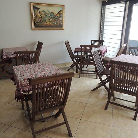 Rumah Polonia Guest House Jakarta Extérieur photo
