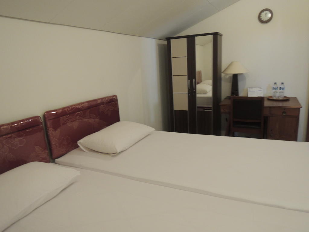 Rumah Polonia Guest House Jakarta Chambre photo