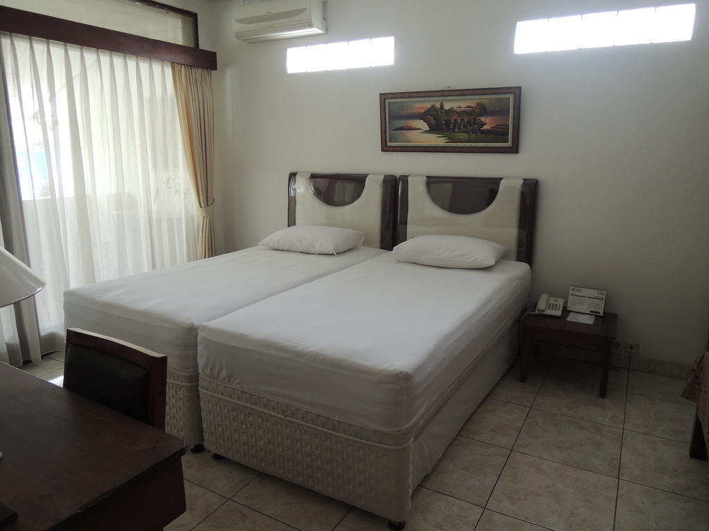 Rumah Polonia Guest House Jakarta Extérieur photo